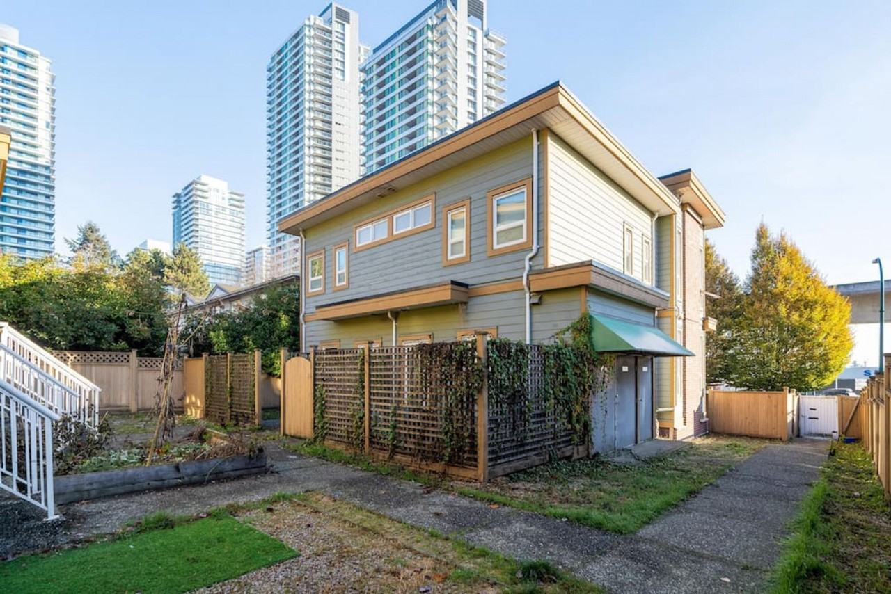 8473 Cambie St #1051776P - Photo 5 of 36