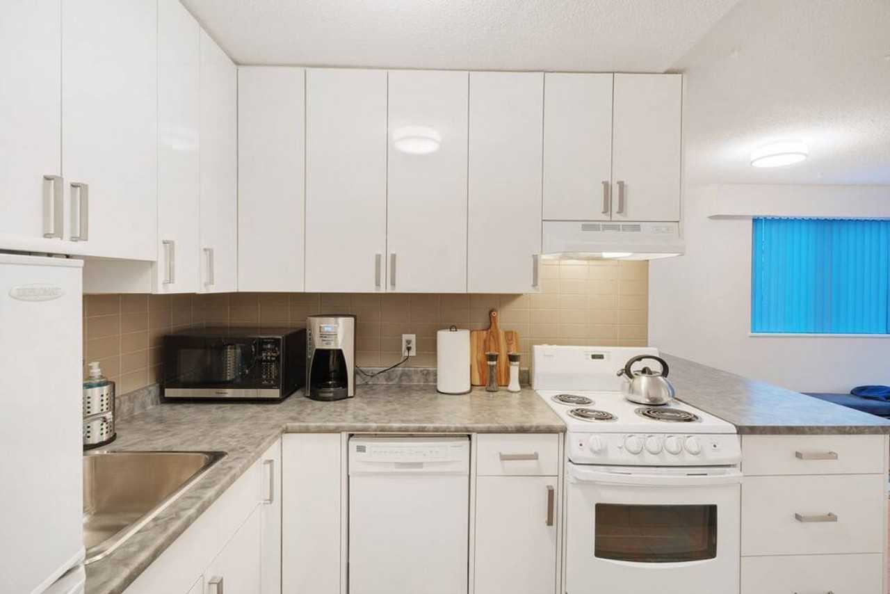 1855 West 2nd Ave #1051779P - Photo 4 of 20