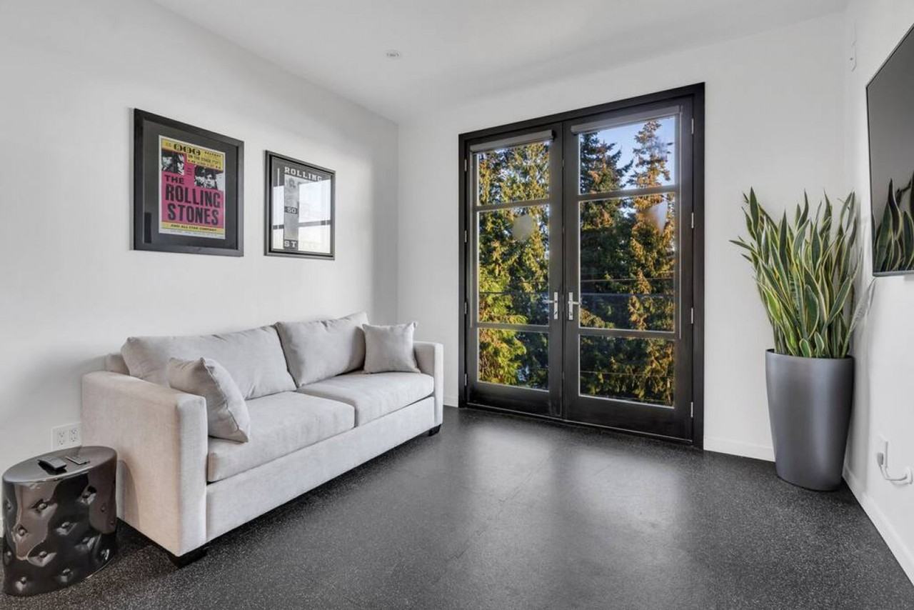 3595 Sunset Lane #1051780P - Photo 3 of 42