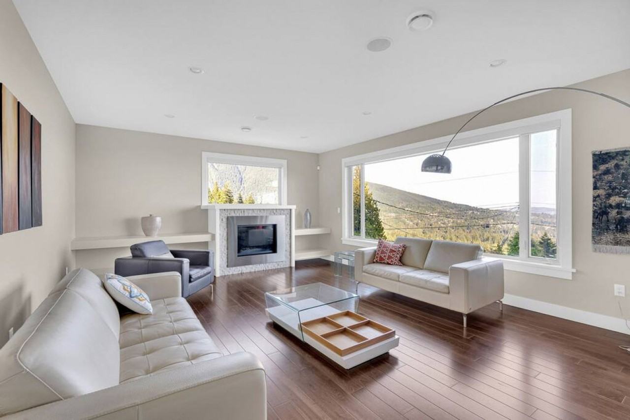 494 Craigmohr Dr #1051804P - Photo 5 of 44