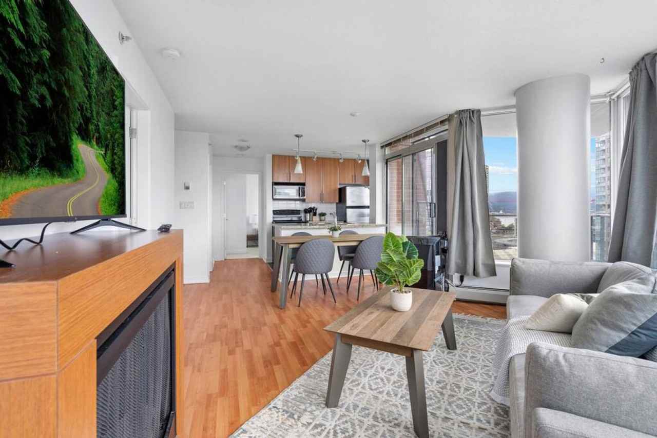 688 Abbott Street - Photo 2 of 40