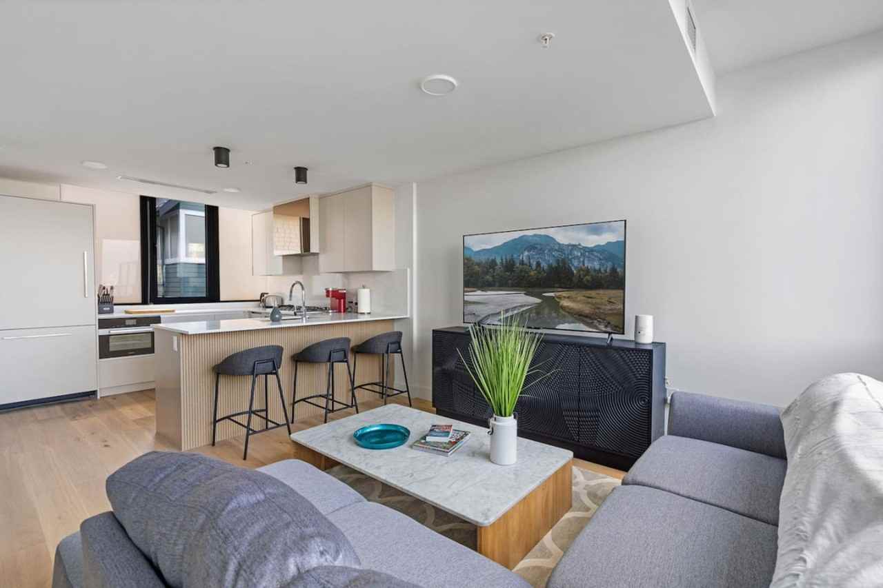 2366 Birch St #1051843P - Photo 4 of 44