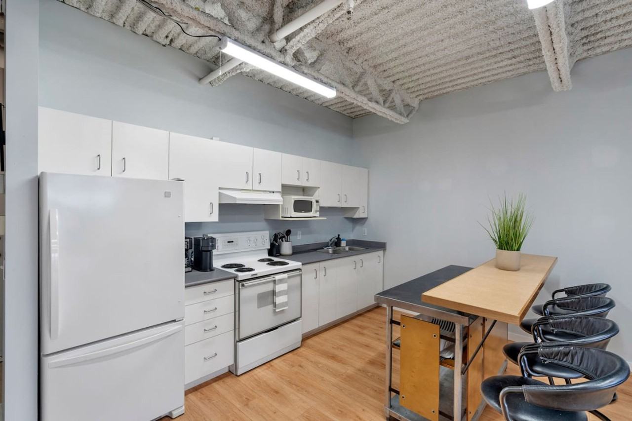 350 East 2nd Ave #1051888P - Photo 7 of 29