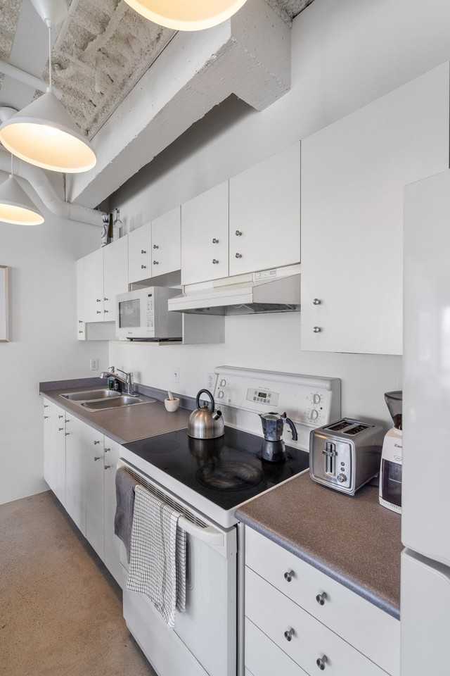 350 East 2nd Ave #1051954P - Photo 3 of 21