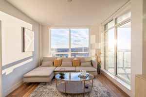 featured image of 1632 Lions Gate Lane