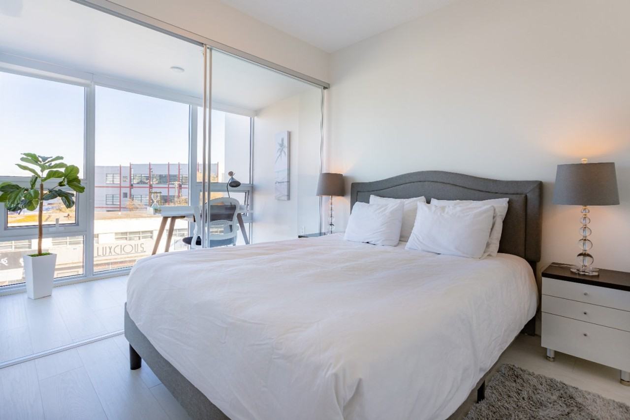 180 East 2nd Ave #1051943P - Photo 3 of 17