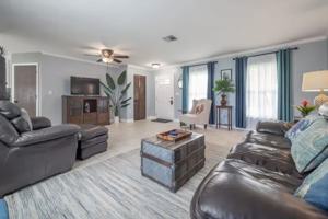 featured image of 11606 79th Avenue