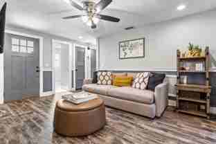 E Knollwood St - Photo 1 of 1