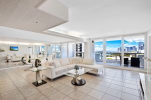 featured image of 1717 N Bayshore Dr