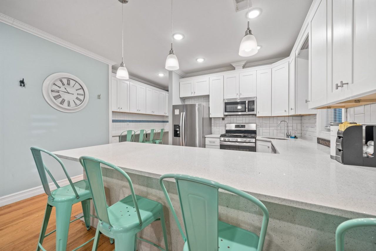 130 Terrace Ave #1055593P - Photo 6 of 38