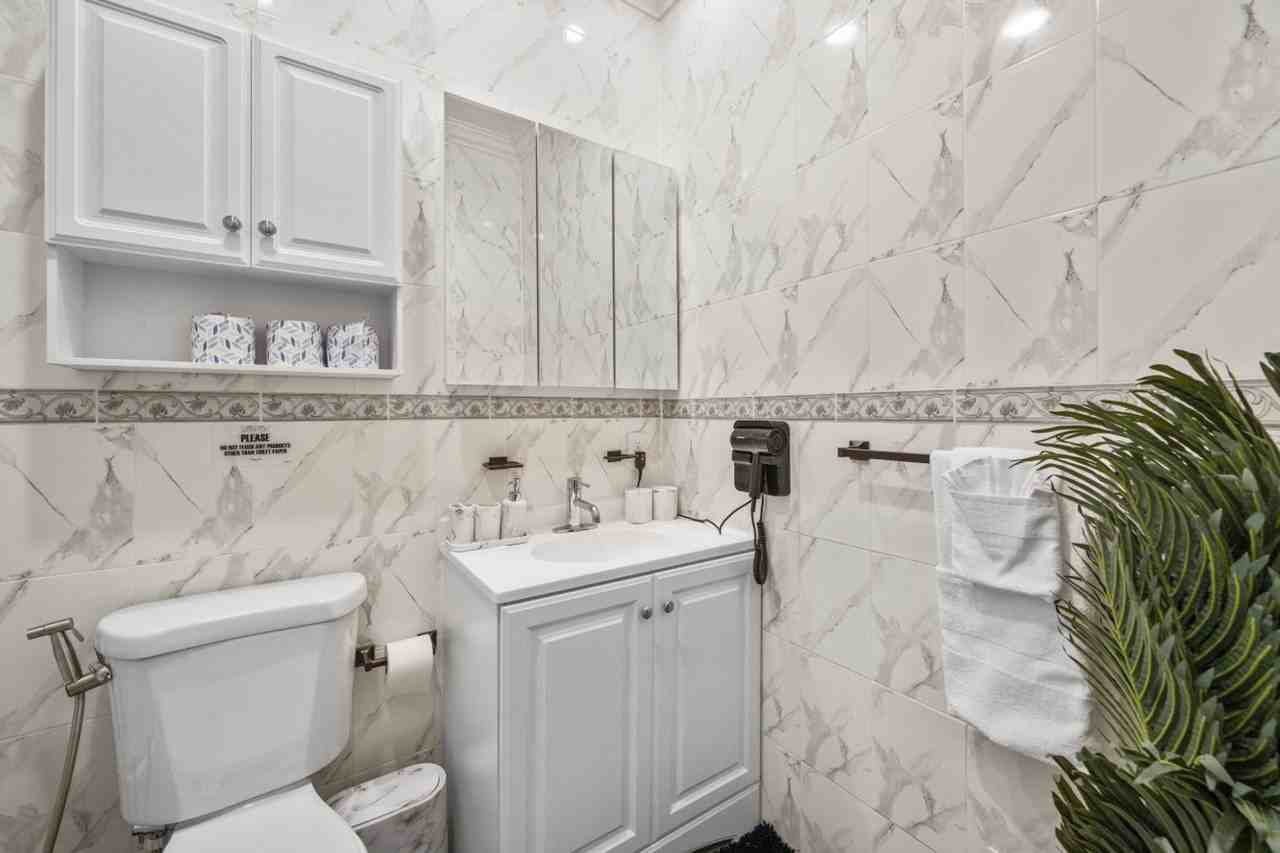 130 Terrace Ave #1055593P - Photo 5 of 38