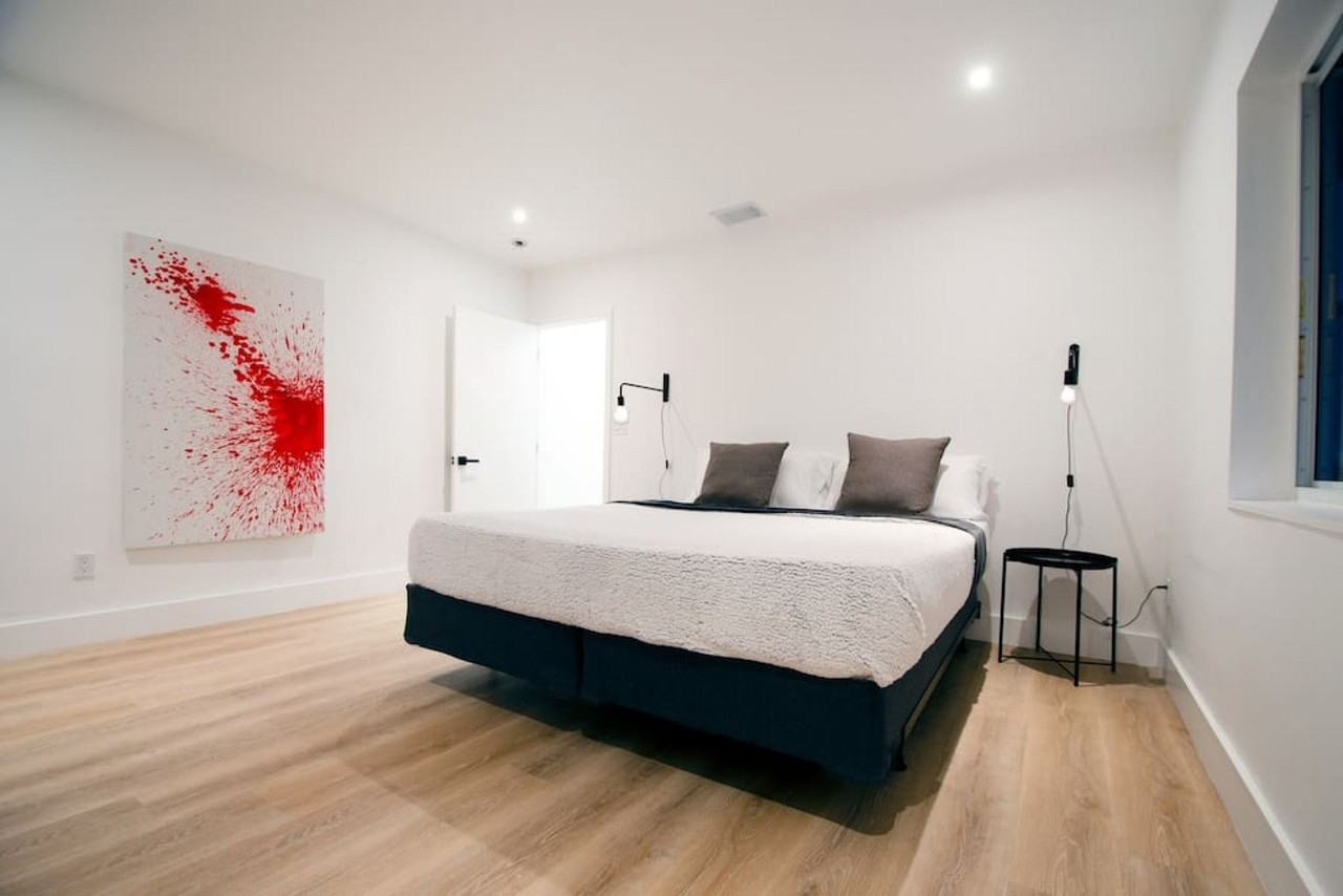 3666 Ne 168th St #1056498P - Photo 2 of 12