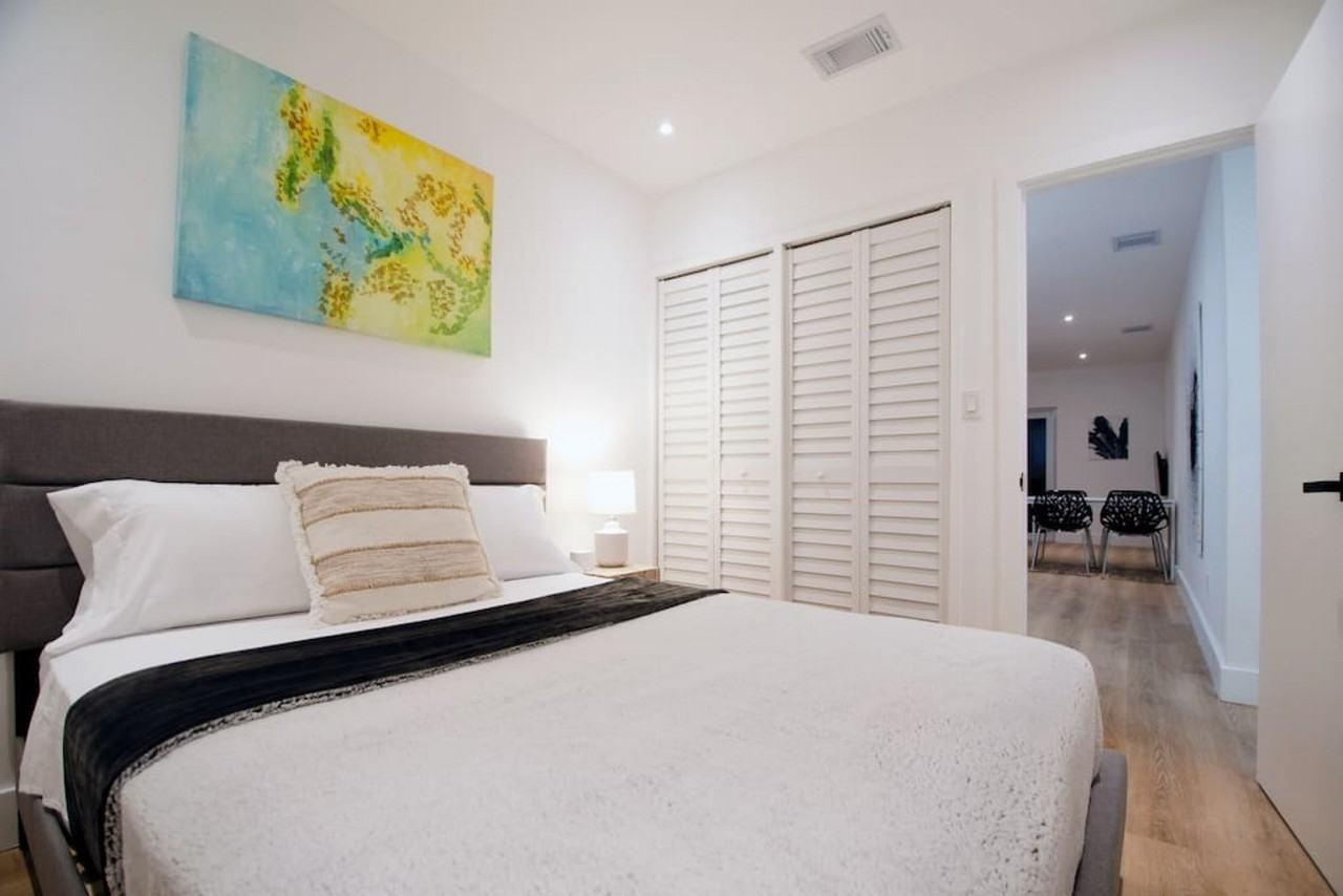 3666 Ne 168th St #1056498P - Photo 4 of 12