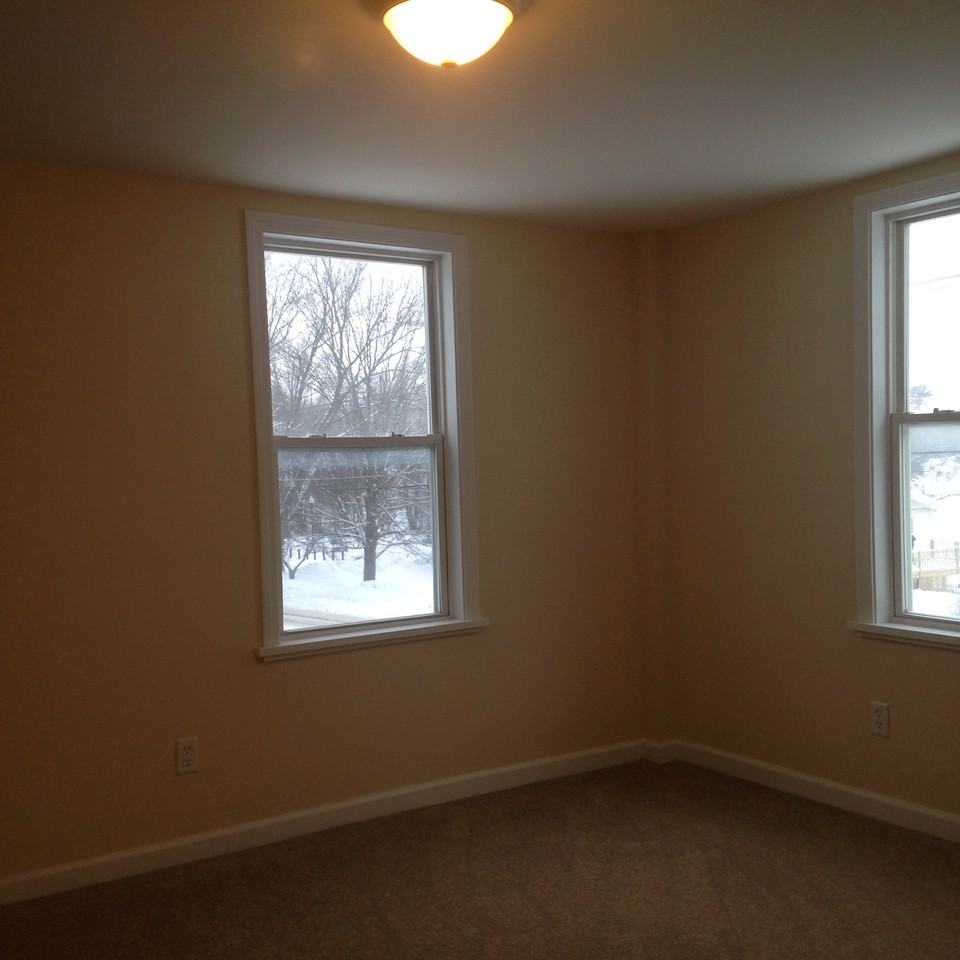 20 River St #24 - Photo 7 of 11