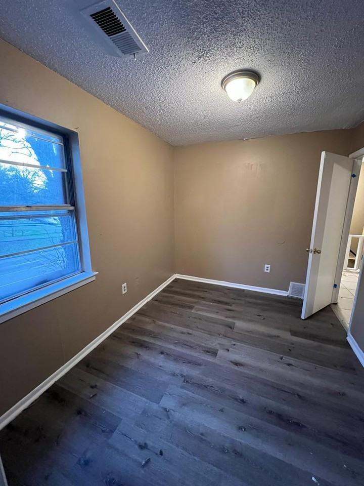 3073 Saint Cloud Pl #1 - Photo 2 of 16