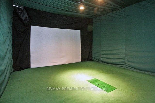 33 Elm Drive West #612 - Photo 4 of 16