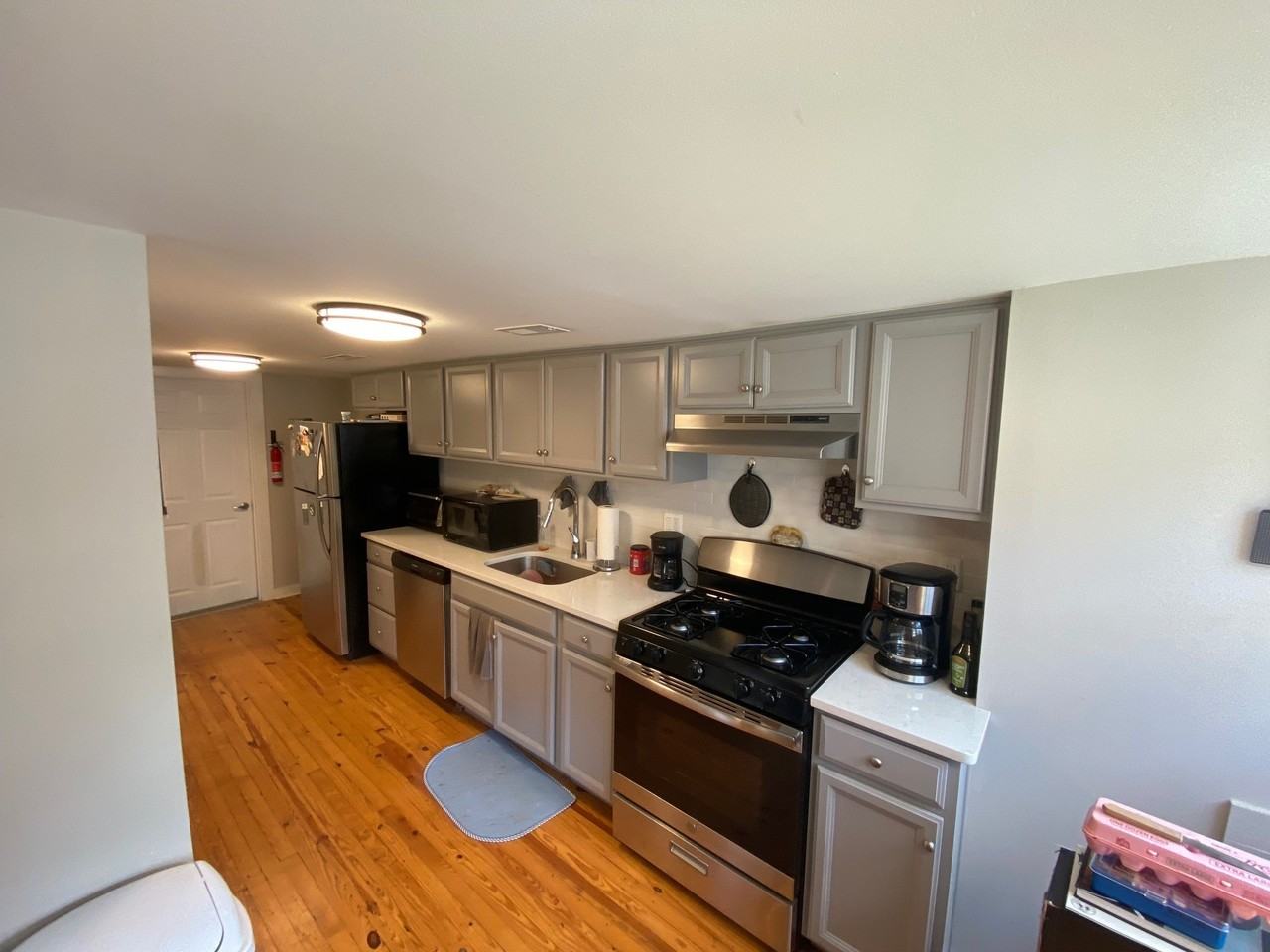 730 Mantua Boulevard #C - Photo 3 of 18