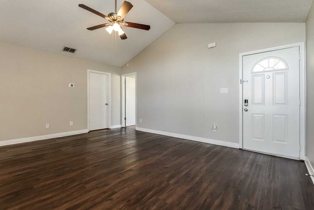 3449 Sugar Mill Rd - Photo 5 of 16