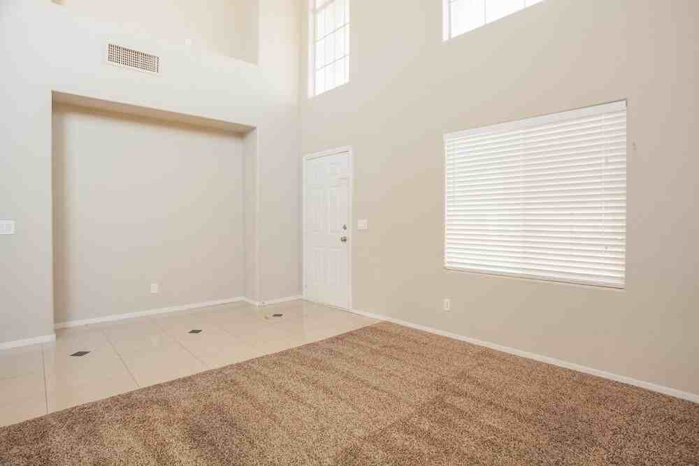 8124 Lilac Harbor Ct - Photo 2 of 24