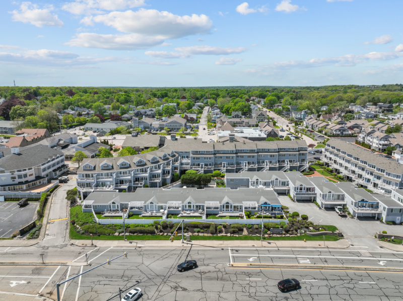 19 Beach St - Photo 4 of 20