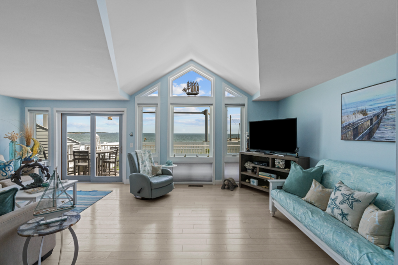 19 Beach St - Photo 5 of 20