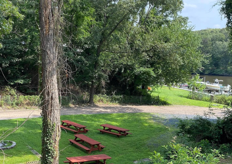 15 Sloan Ln #2 - Photo 4 of 17