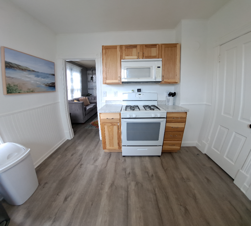 730 6th Ave #2 - Photo 3 of 20