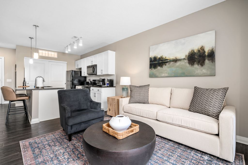 401 W Rich St #503 - Photo 2 of 14