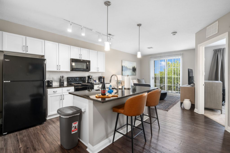 401 W Rich St #503 - Photo 5 of 14