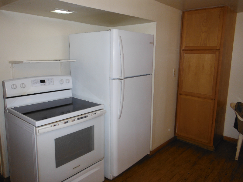 1005 Broad Avenue Northwest #100 - Photo 5 of 19