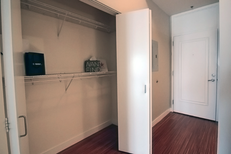 47 E Lake St - Photo 3 of 10