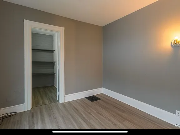 307 Saint Marks Ave #2ndFL - Photo 5 of 10