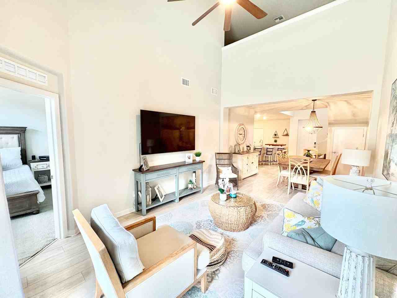 783 Simeon Dr - Photo 6 of 32