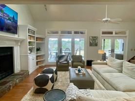 1181 Golf View Ln - Photo 1 of 1