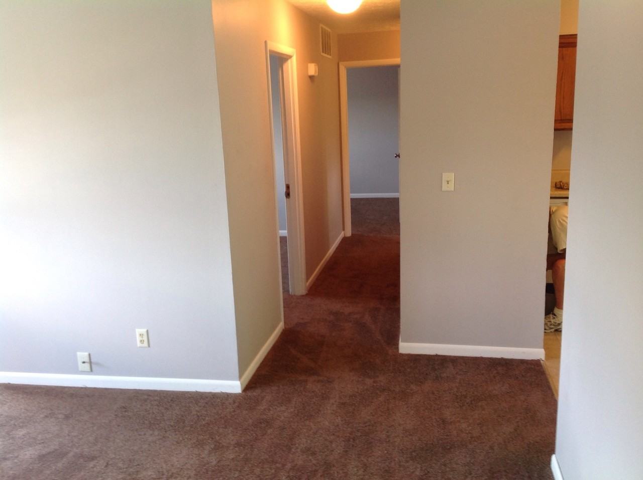 4390 Valence Dr - Photo 3 of 20
