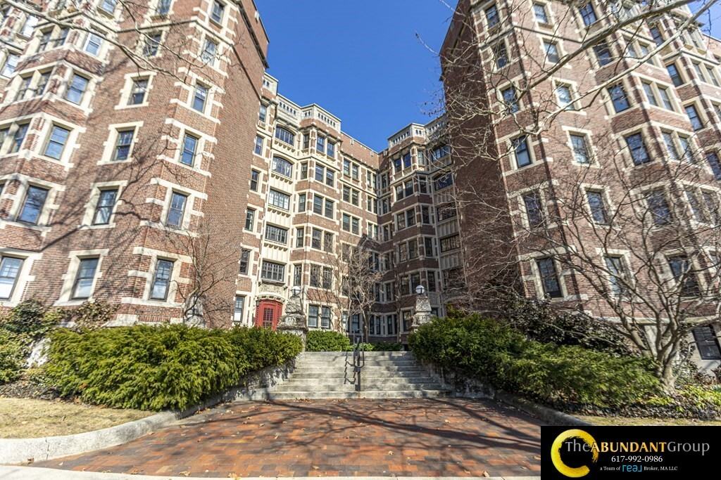 993 Memorial Dr #201 - Photo 2 of 26