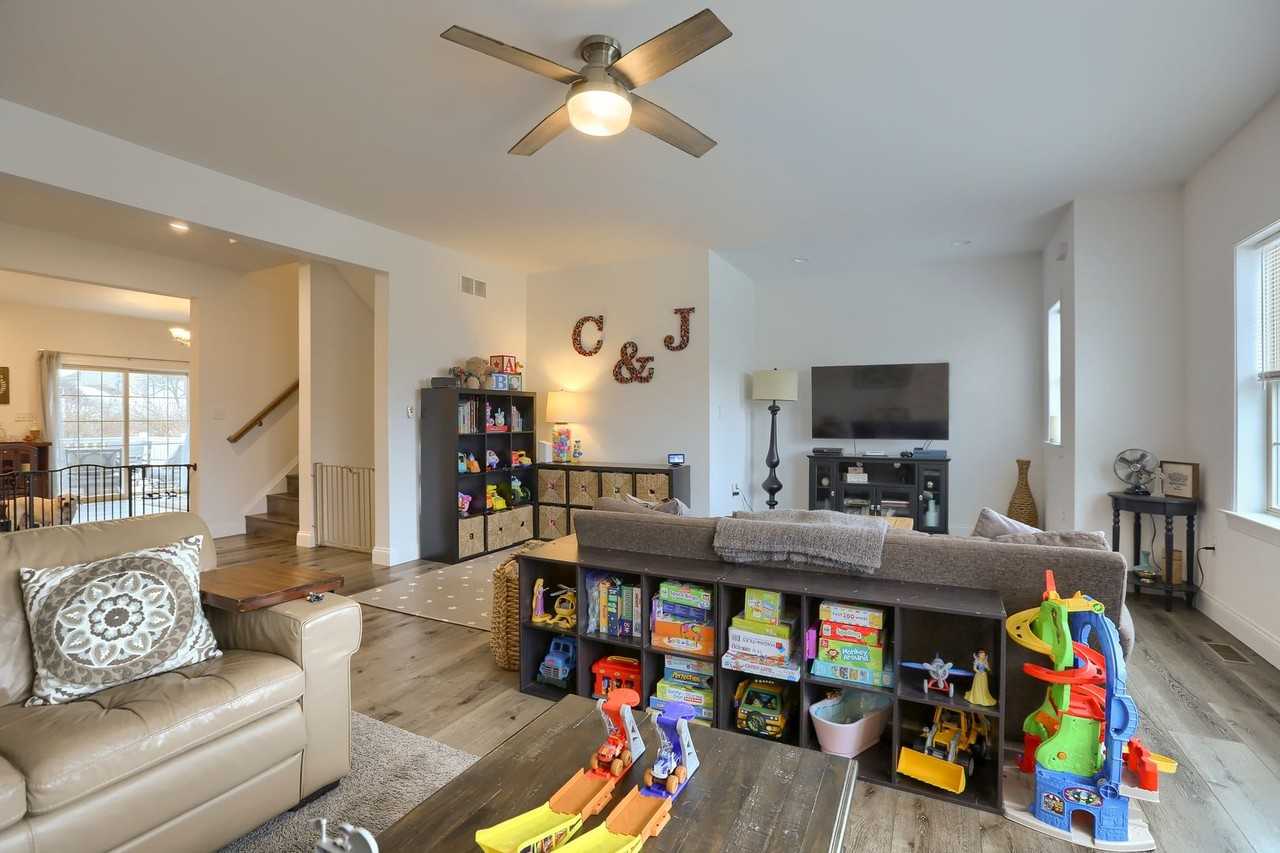 115 Crest Vw - Photo 5 of 14