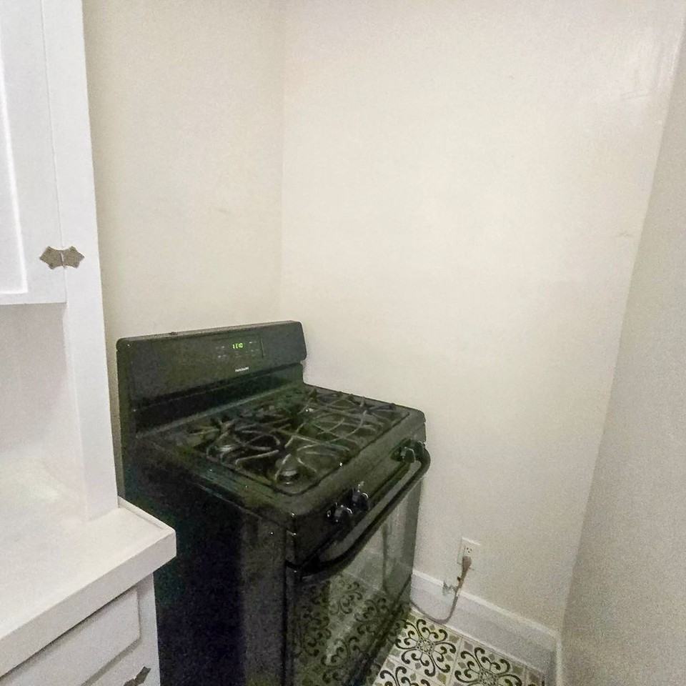 2nd St. Apartments - Photo 7 of 26