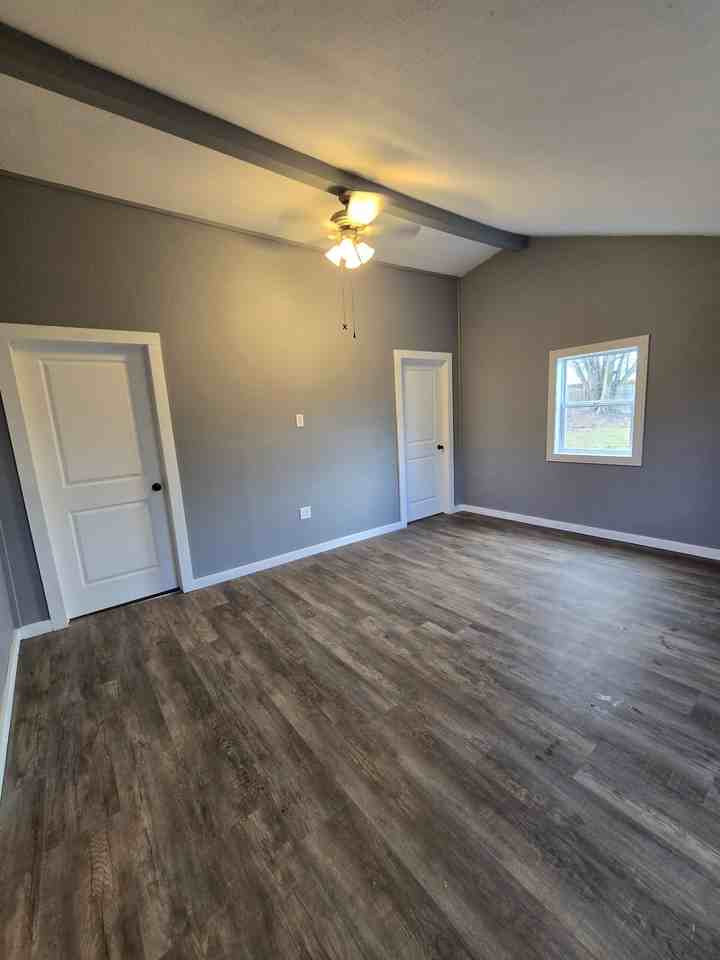 54 Carleton Ave #NA - Photo 2 of 23