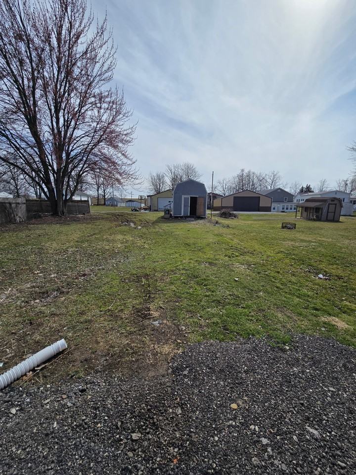 54 Carleton Ave #NA - Photo 3 of 23