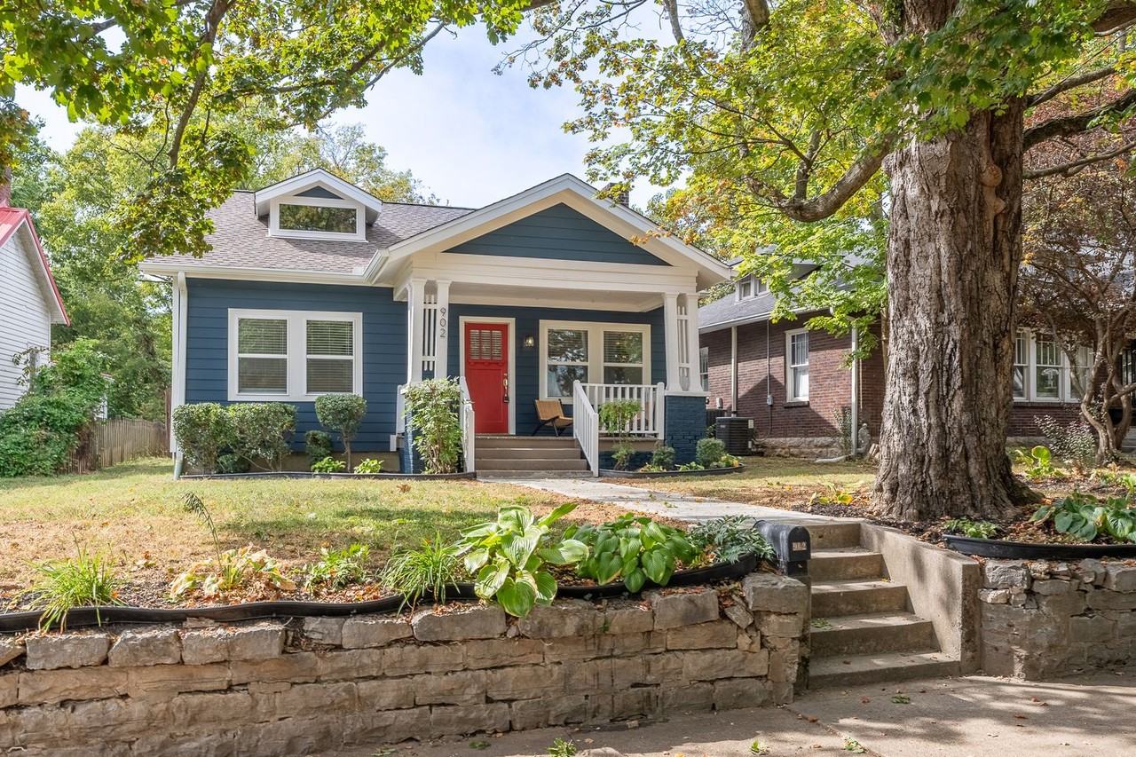 902 S Douglas Ave - Photo 2 of 49