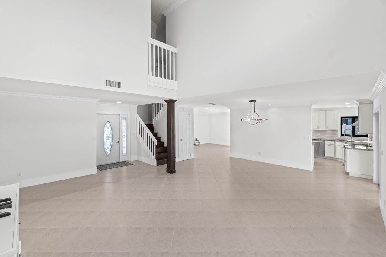 18899 Mariner Inlet Dr #NA - Photo 4 of 36