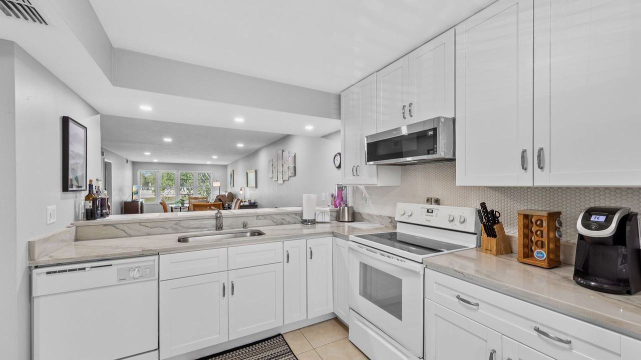 3676 Arctic Cir #112 - Photo 7 of 19