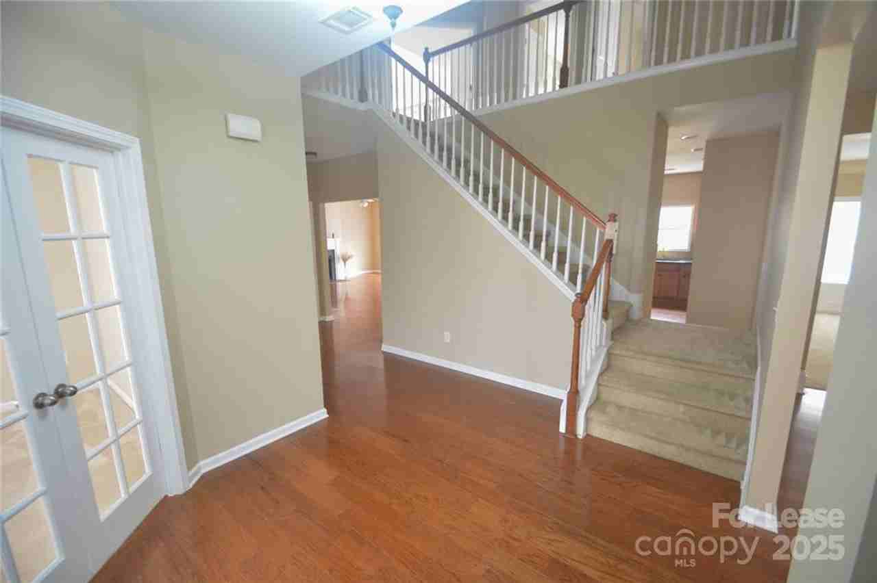 10605 Greenhead View Rd - Photo 2 of 15