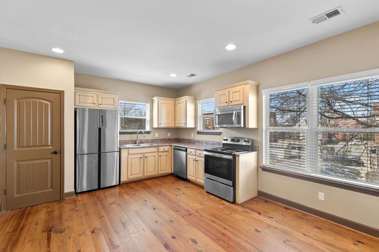 Phelan Flats - Photo 4 of 20