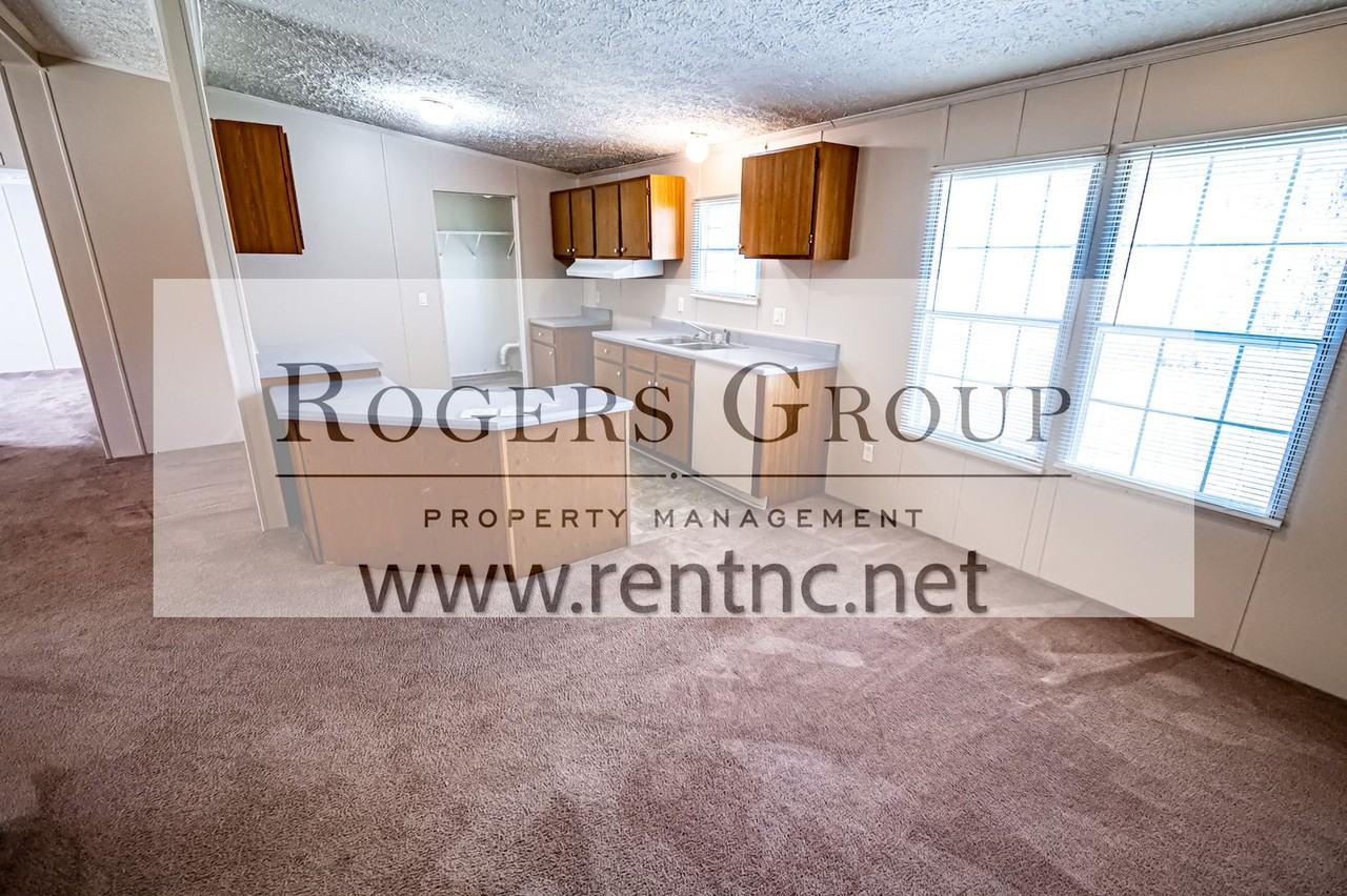 238 Saucy Ln - Photo 3 of 11