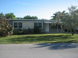 featured image of 716 Prado Cir