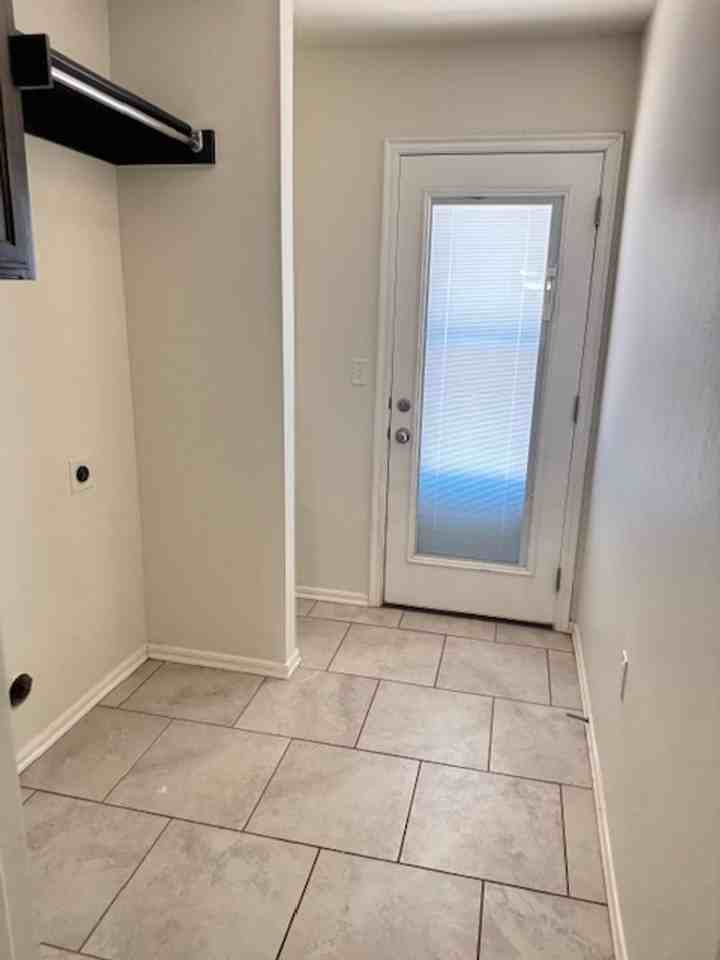 3000 Tenkiller Dr - Photo 7 of 11