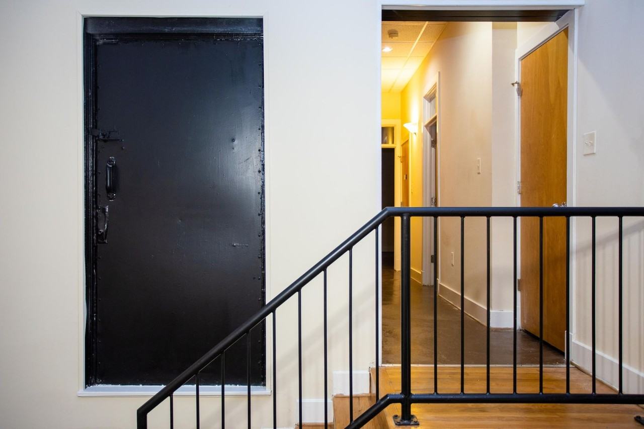 Cornish Brewery Apartment Homes - Photo 5 of 28