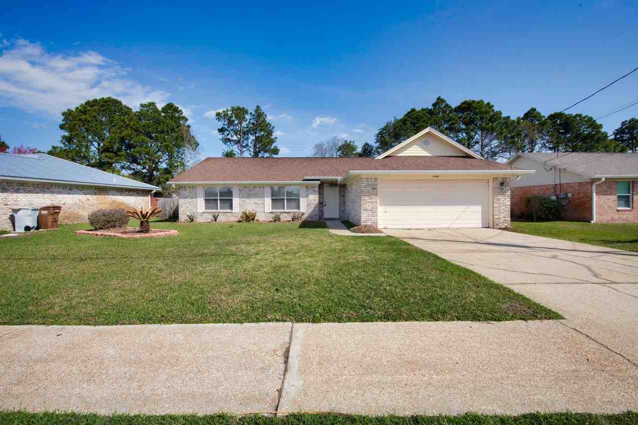 9568 Brentwood Blvd - Photo 2 of 38